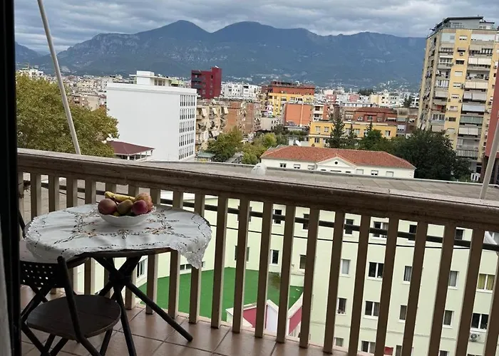 Biancas In The Center Of *